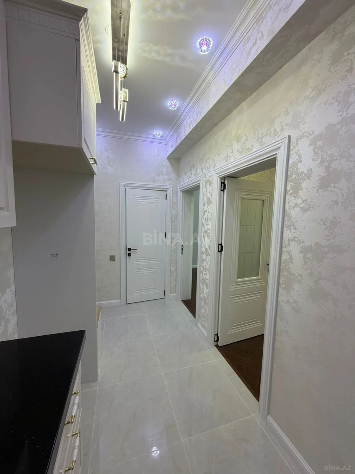 Satılır 2 otaqlı mənzil 51 m²