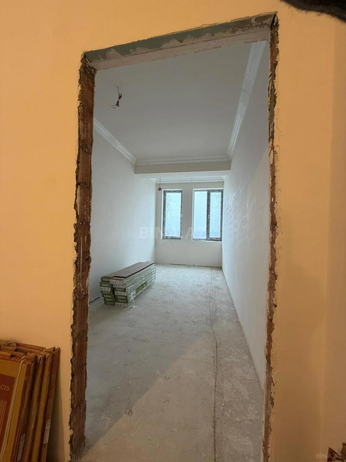 Satılır 2 otaqlı mənzil 56 m²