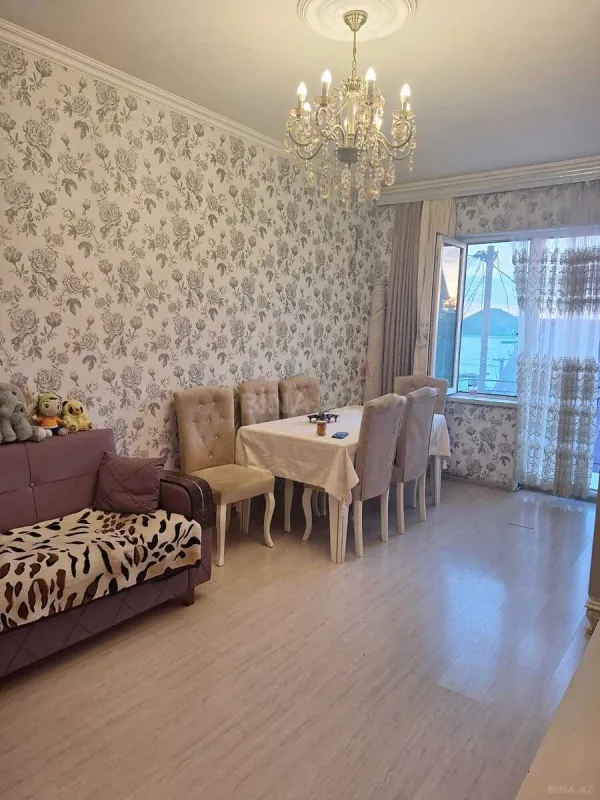 Satılır 3 otaqlı mənzil 90 m²
