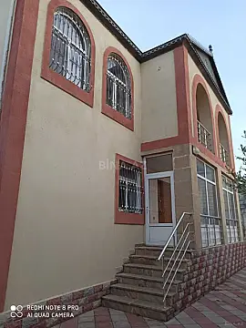 Satılır 8 otaqlı həyət evi 300 m² — Bakı, Qaraçuxur 8 otaq 300.00 m²