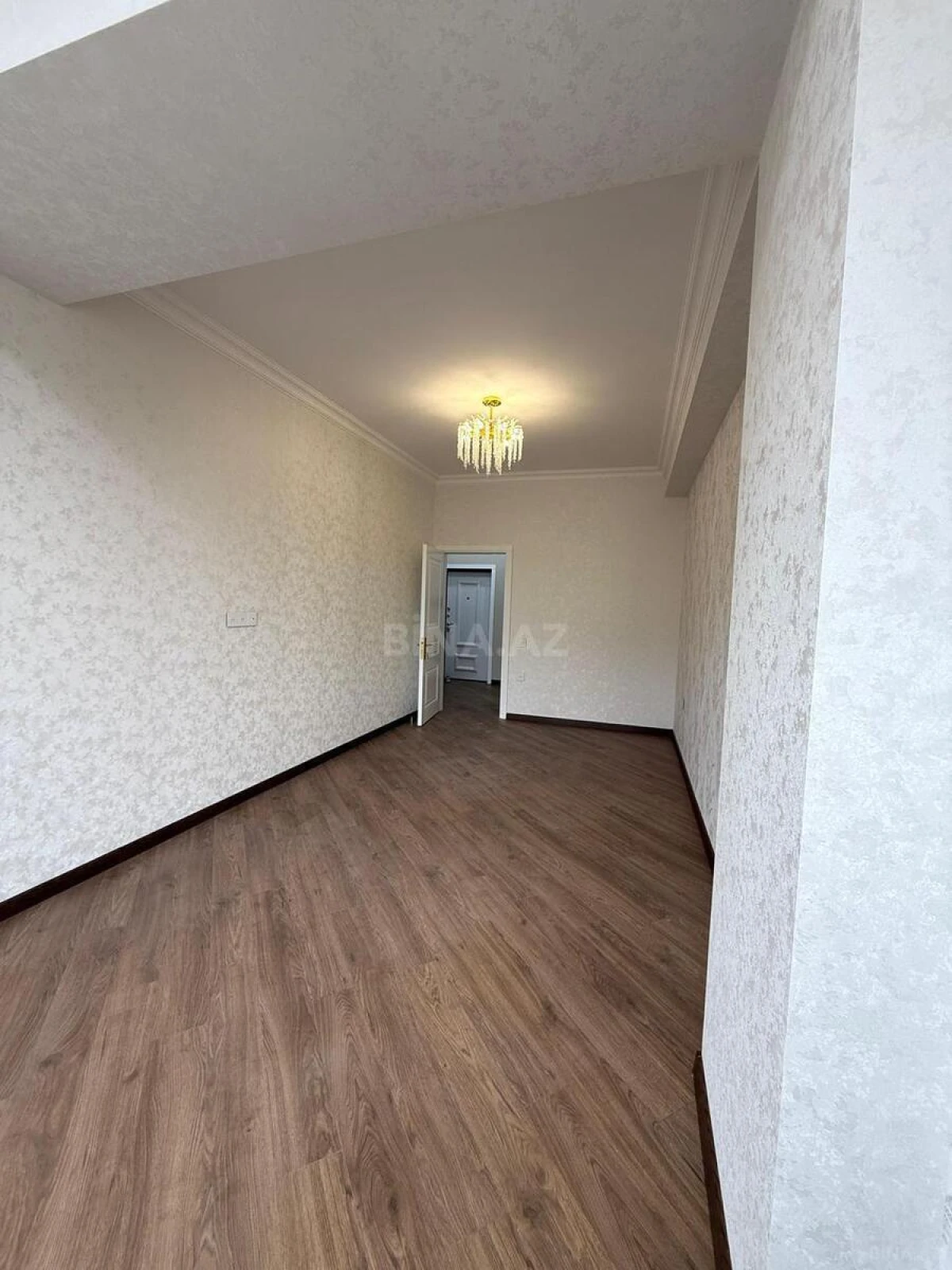 Satılır 2 otaqlı mənzil 59.5 m²
