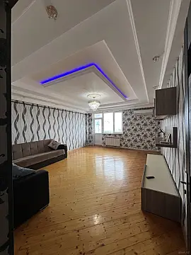 Satılır 2 otaqlı mənzil 76 m² — Bakı, İnşaatçılar 2 otaq 76.00 m²