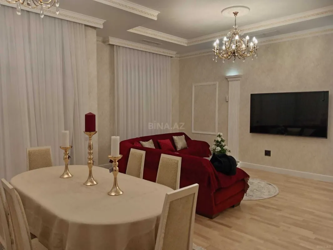 Kirayə verilir 4 otaqlı mənzil 230 m²