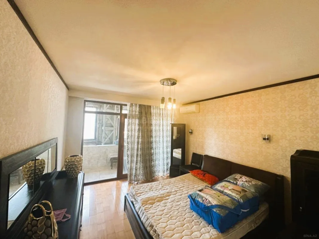 Kirayə verilir 3 otaqlı mənzil 90 m²