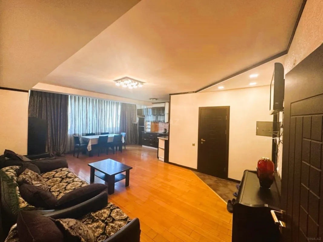 Kirayə verilir 3 otaqlı mənzil 90 m²