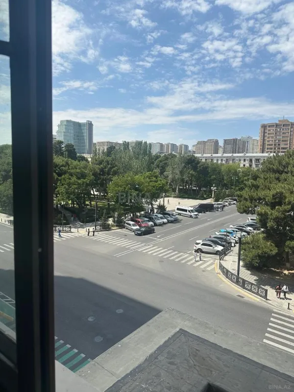 Kirayə verilir 3 otaqlı mənzil 90 m²