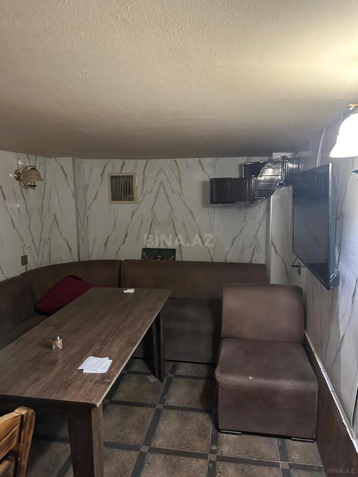 Satılır obyekt 154 m²