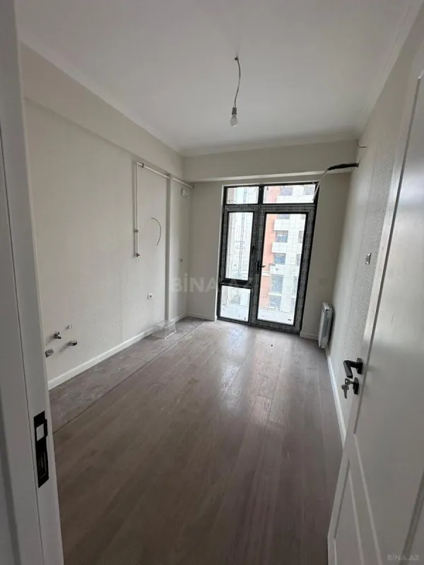 Satılır 2 otaqlı mənzil 56 m²