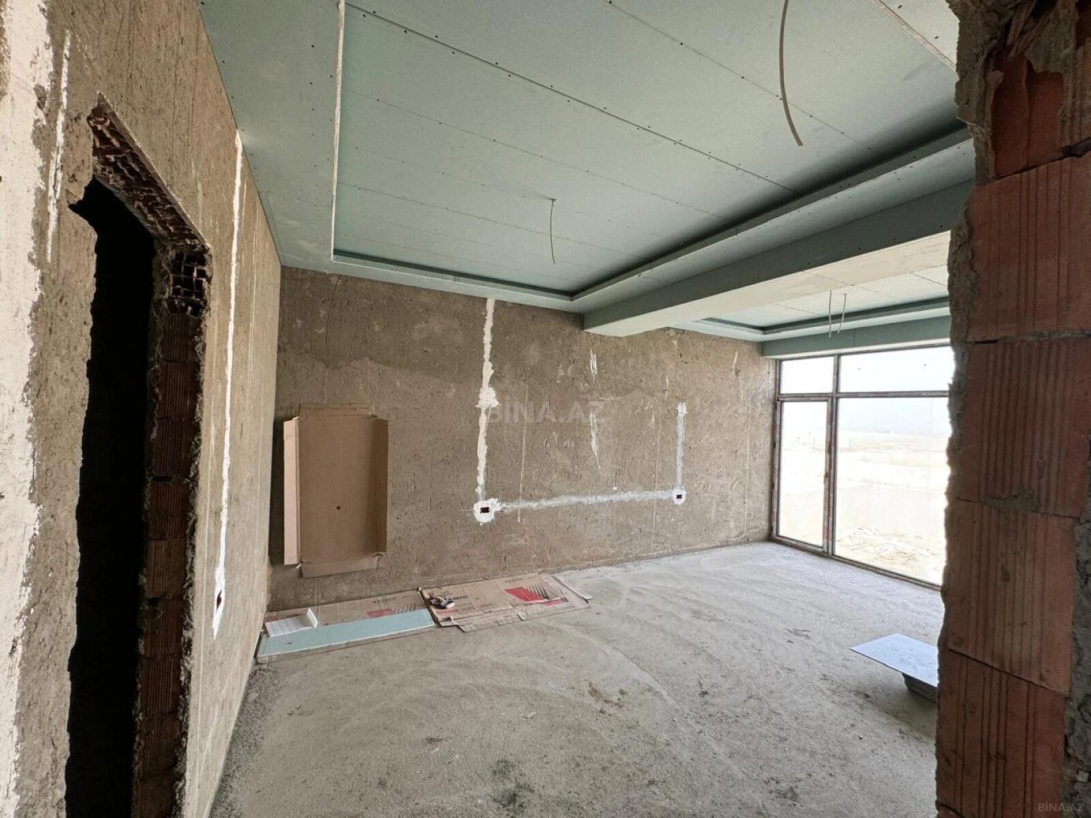 Satılır 7 otaqlı həyət evi 500 m²