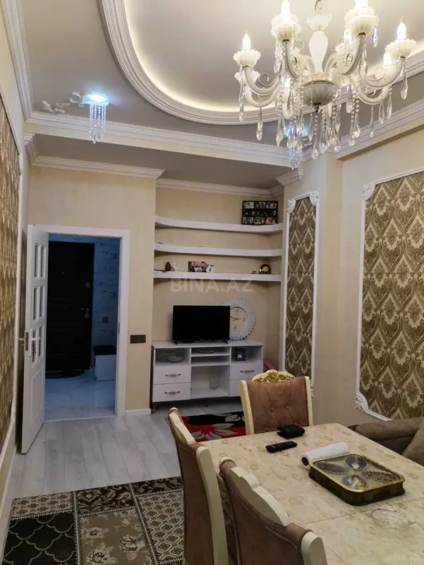 Satılır 2 otaqlı mənzil 57 m²