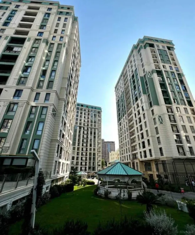 Satılır 2 otaqlı mənzil 57 m²