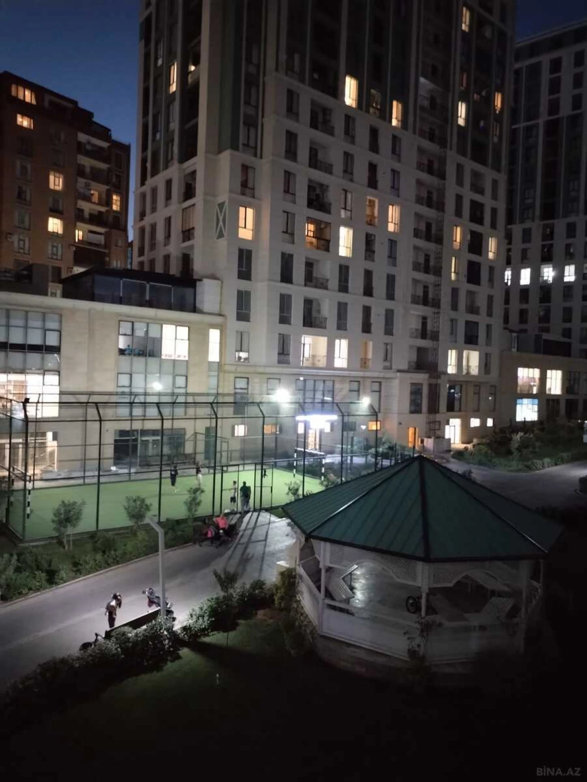 Satılır 2 otaqlı mənzil 57 m²