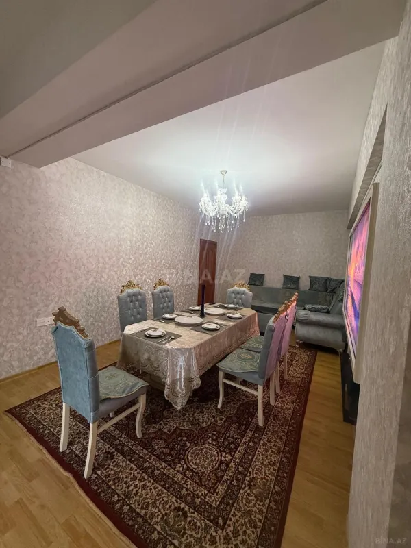 Satılır 3 otaqlı mənzil 105 m²
