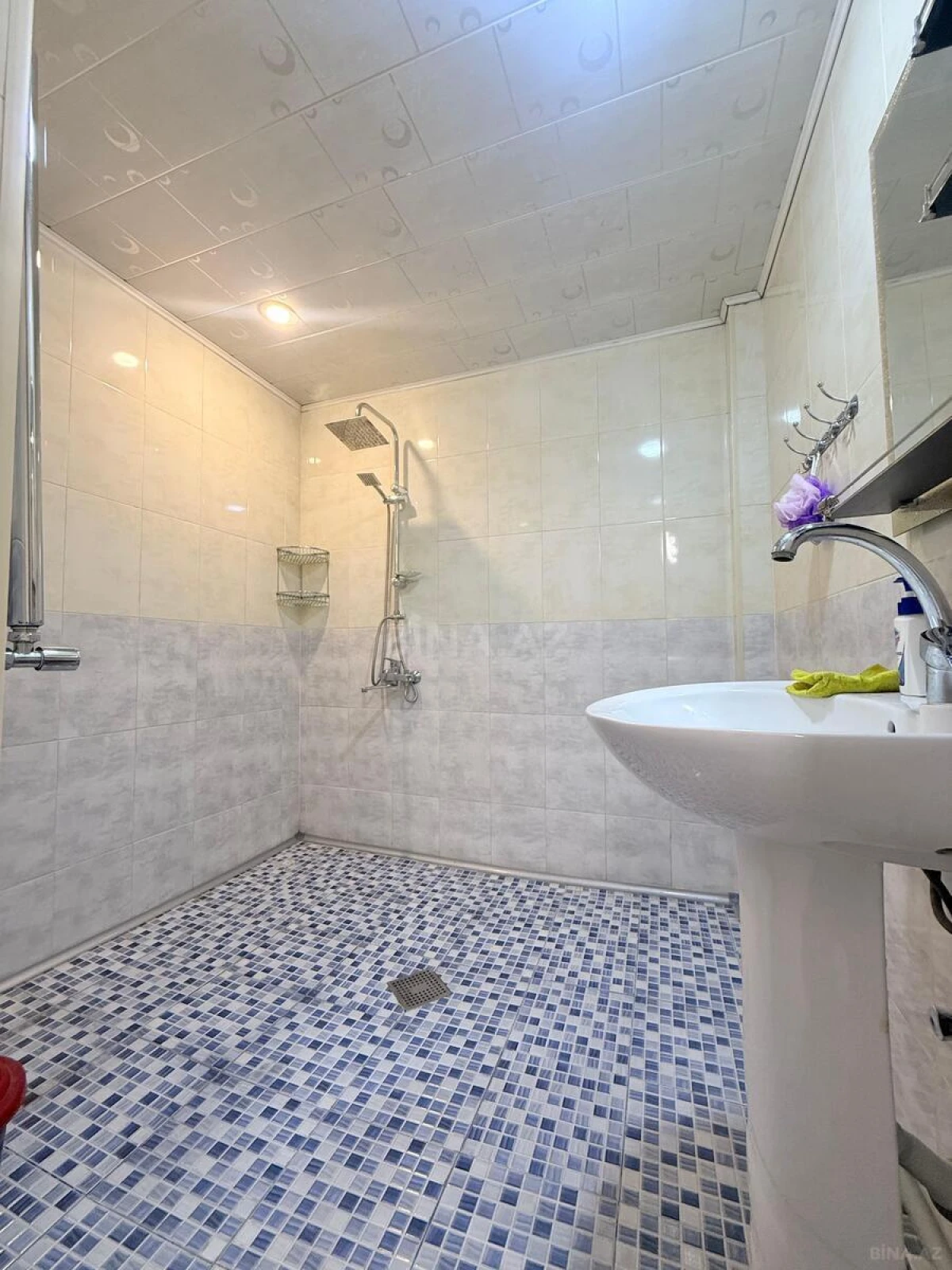 Satılır 3 otaqlı mənzil 105 m²