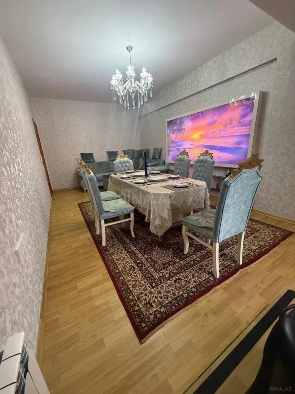 Satılır 3 otaqlı mənzil 105 m²