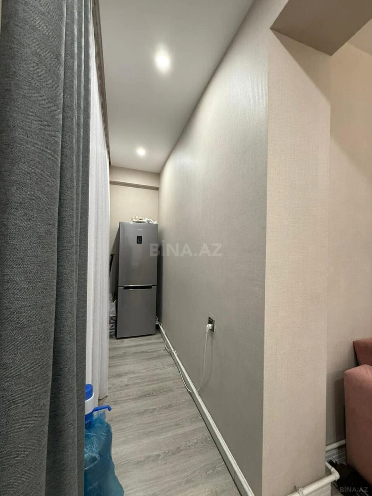 Satılır 2 otaqlı mənzil 72 m²