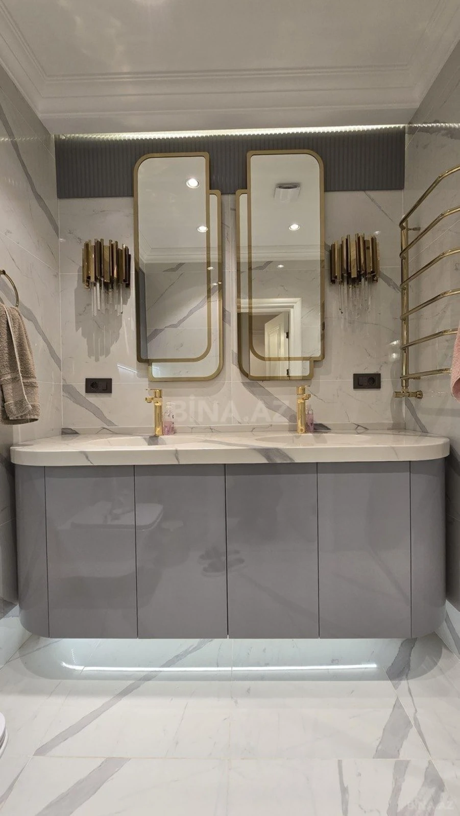 Kirayə verilir 2 otaqlı mənzil 97 m²