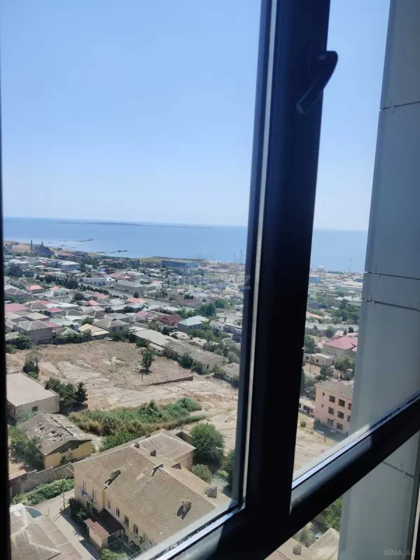 Satılır 4 otaqlı mənzil 139 m²