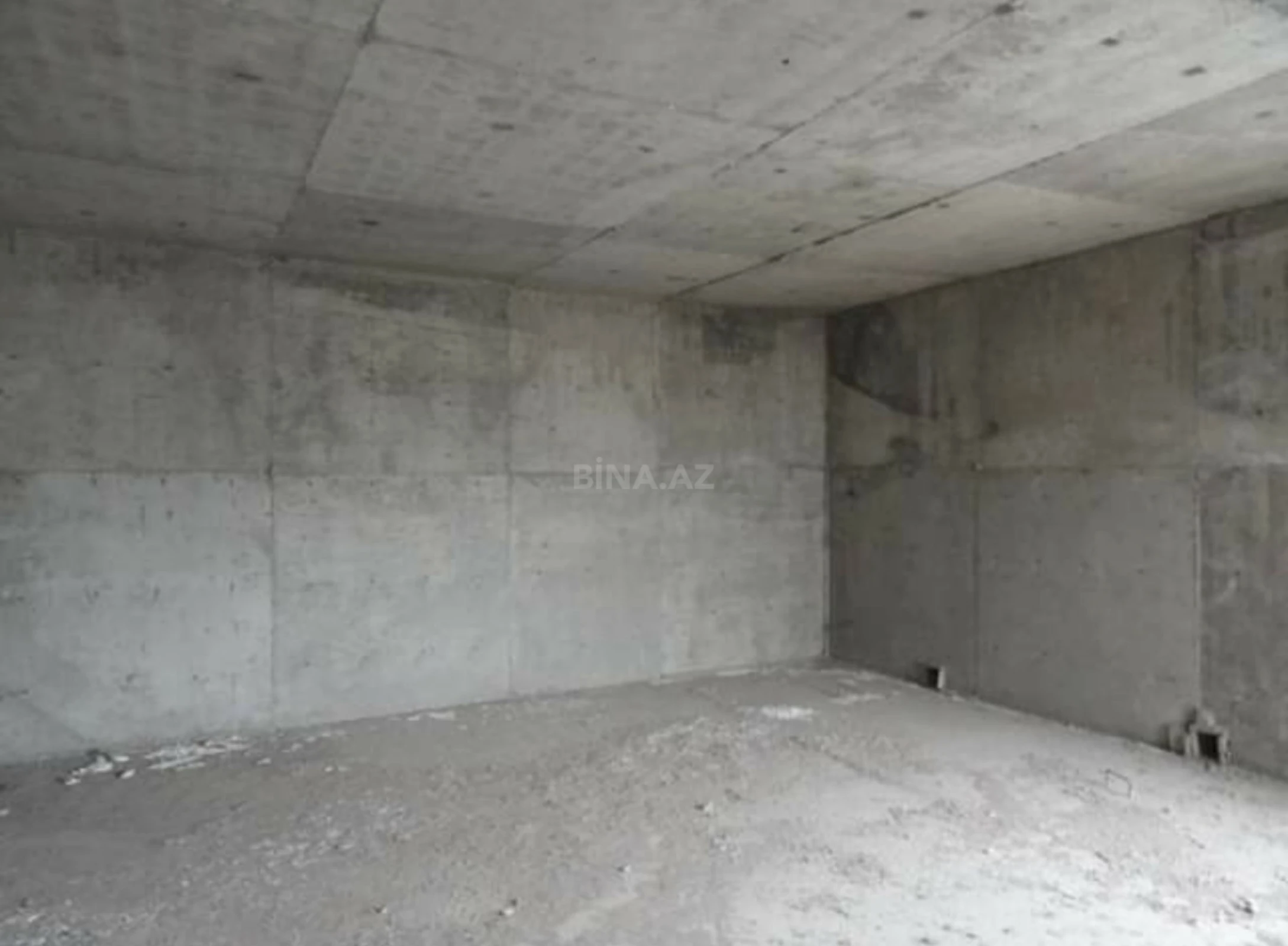 Satılır 2 otaqlı mənzil 70 m²