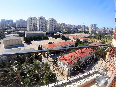 Satılır 2 otaqlı mənzil 70 m² — Bakı, Nizami 2 otaq 70.00 m²