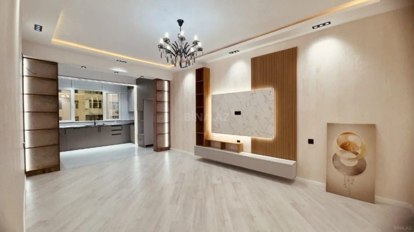 Satılır 4 otaqlı mənzil 112 m²