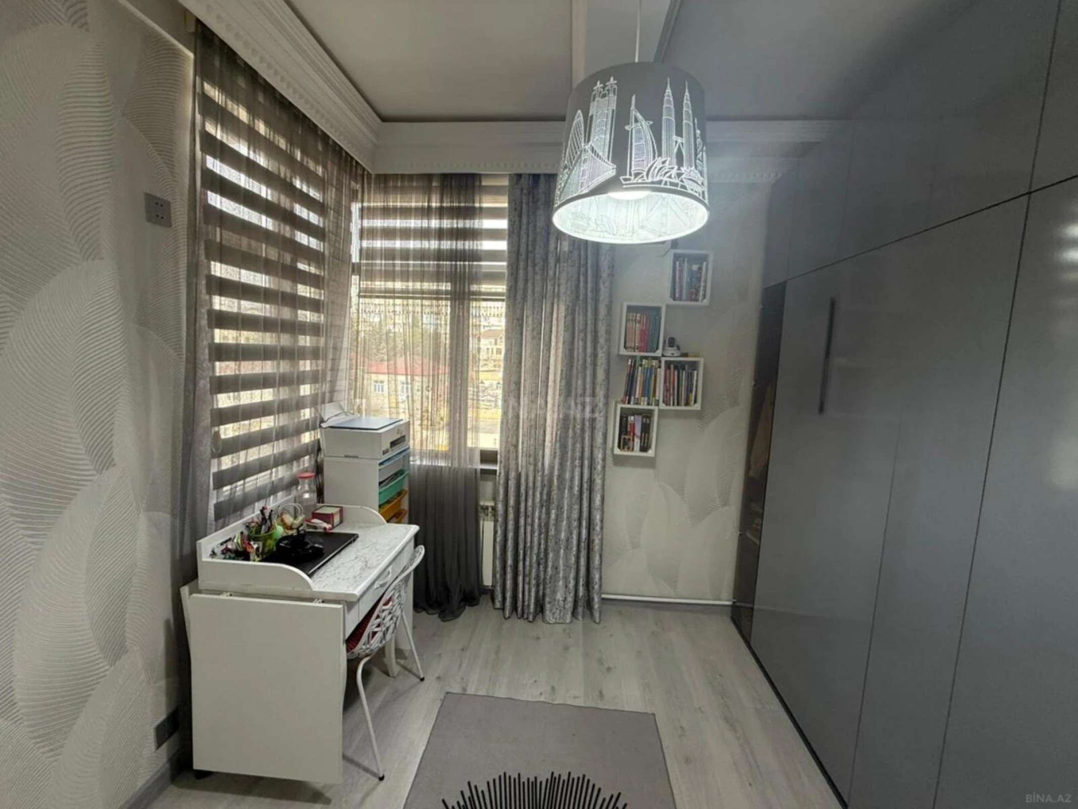 Satılır 3 otaqlı mənzil 90 m²