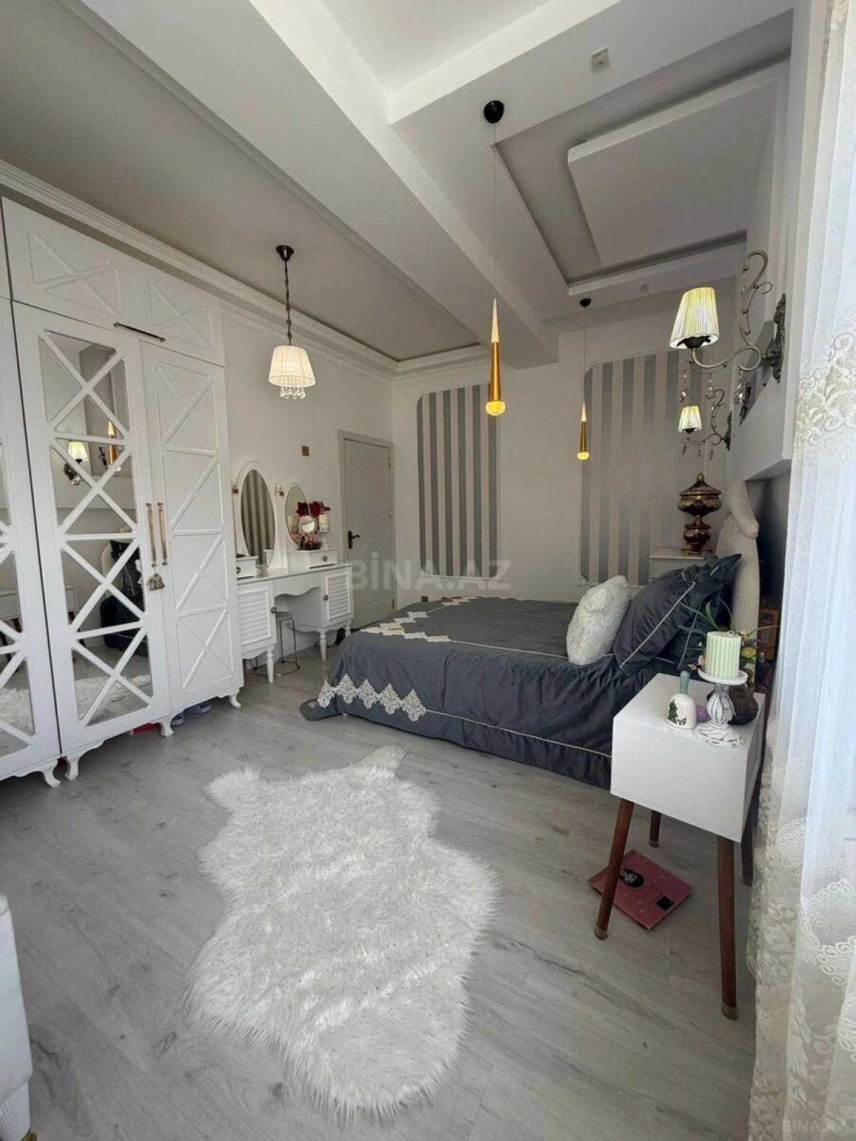 Satılır 3 otaqlı mənzil 90 m²