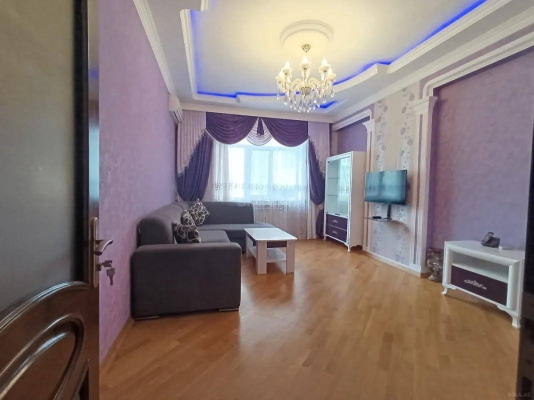 Satılır 1 otaqlı mənzil 60 m²