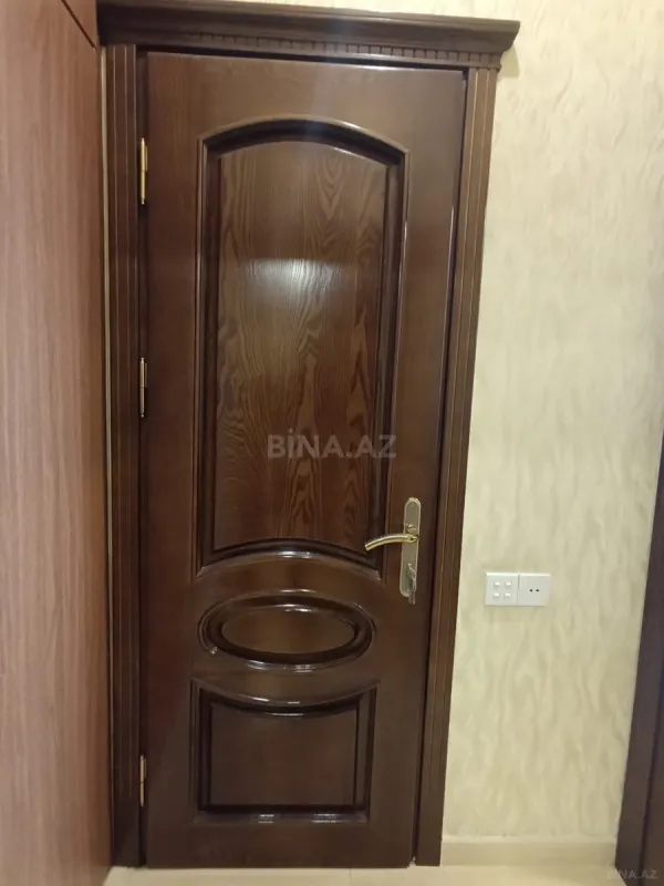 Satılır 1 otaqlı mənzil 60 m²