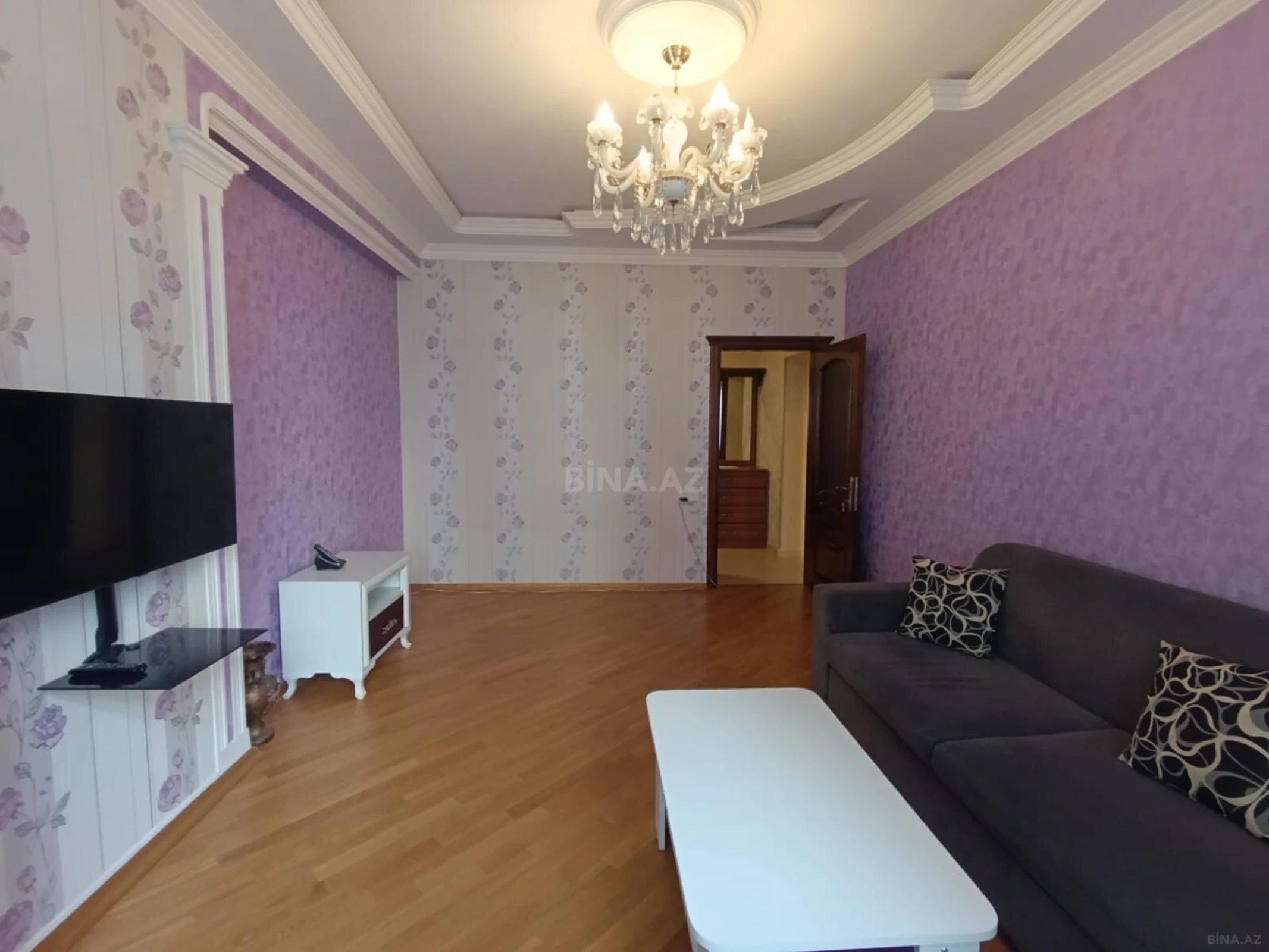 Satılır 1 otaqlı mənzil 60 m²