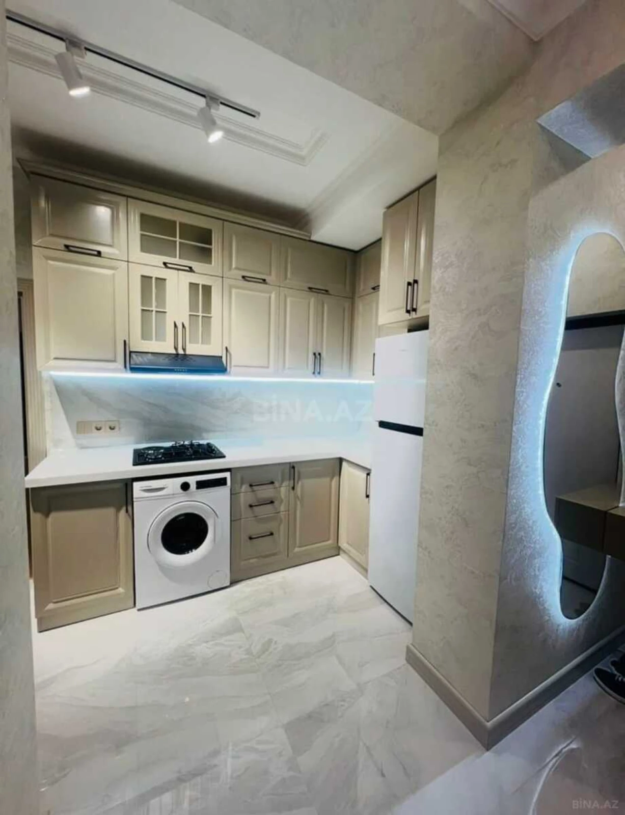 Satılır 3 otaqlı mənzil 76 m²