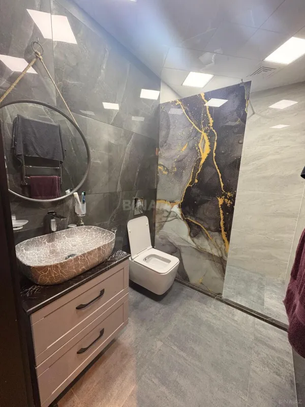 Satılır 2 otaqlı mənzil 80 m²