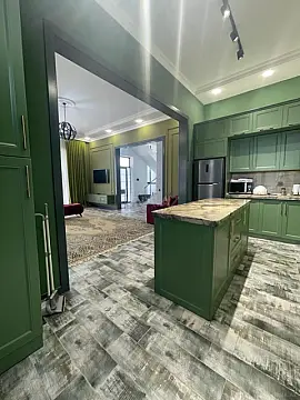 Kirayə verilir 5 otaqlı həyət evi 220 m²