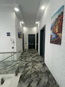 Kirayə verilir 5 otaqlı həyət evi 220 m²