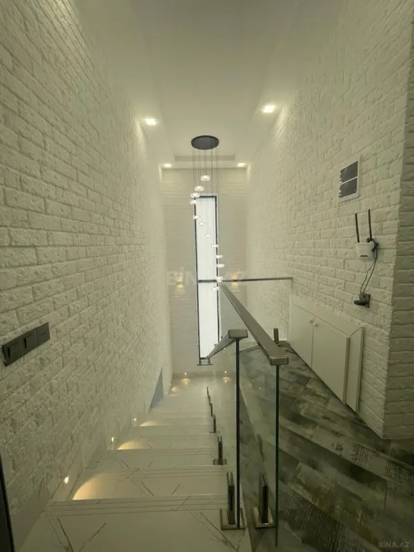 Kirayə verilir 5 otaqlı həyət evi 220 m²