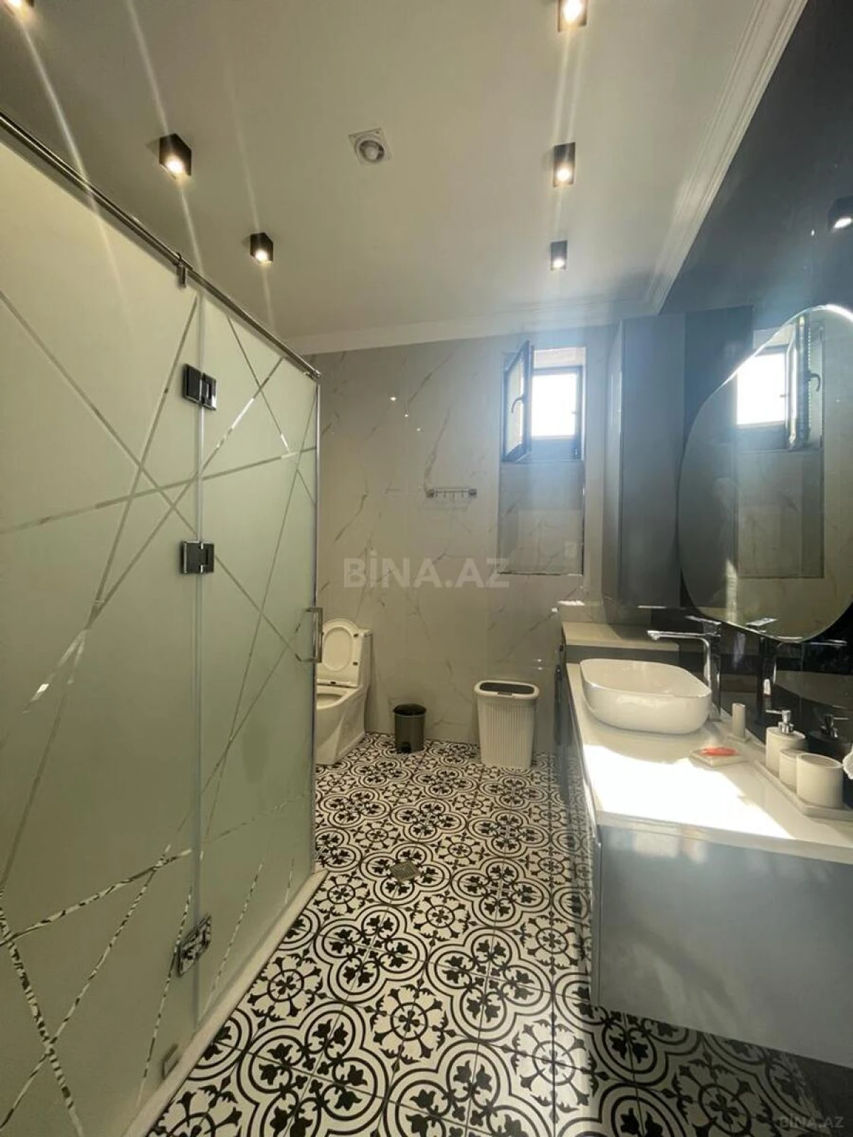 Kirayə verilir 5 otaqlı həyət evi 220 m²