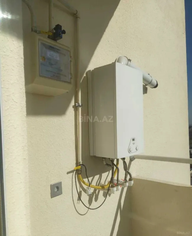 Satılır 2 otaqlı mənzil 90 m²