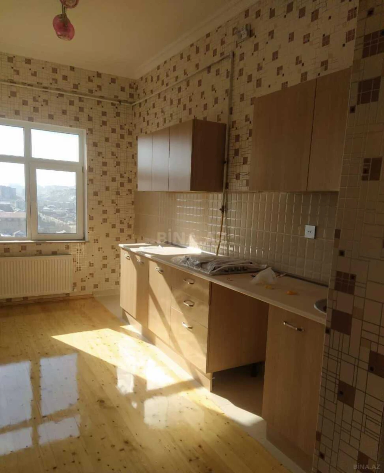Satılır 2 otaqlı mənzil 90 m²