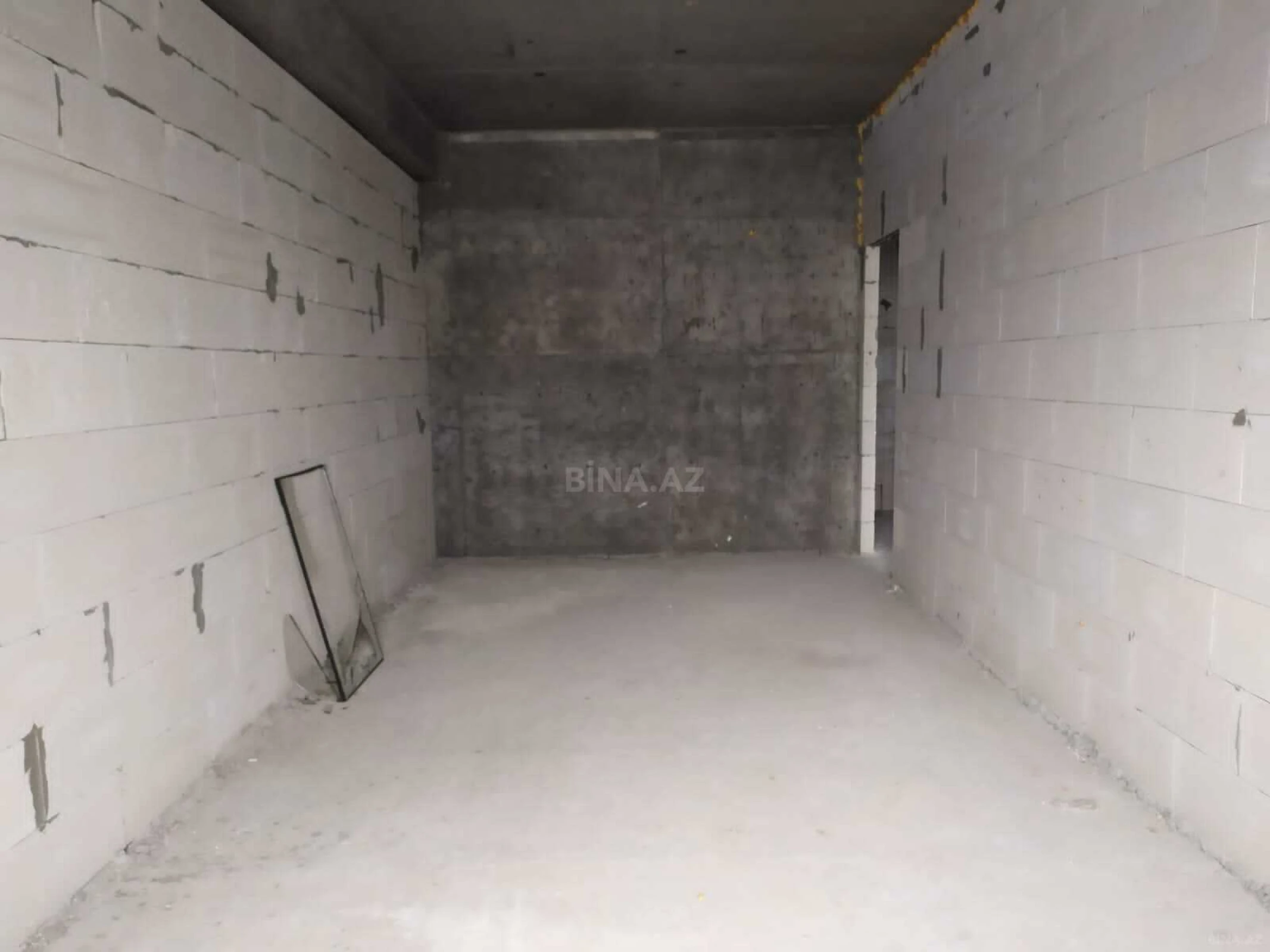 Satılır 1 otaqlı mənzil 55 m²