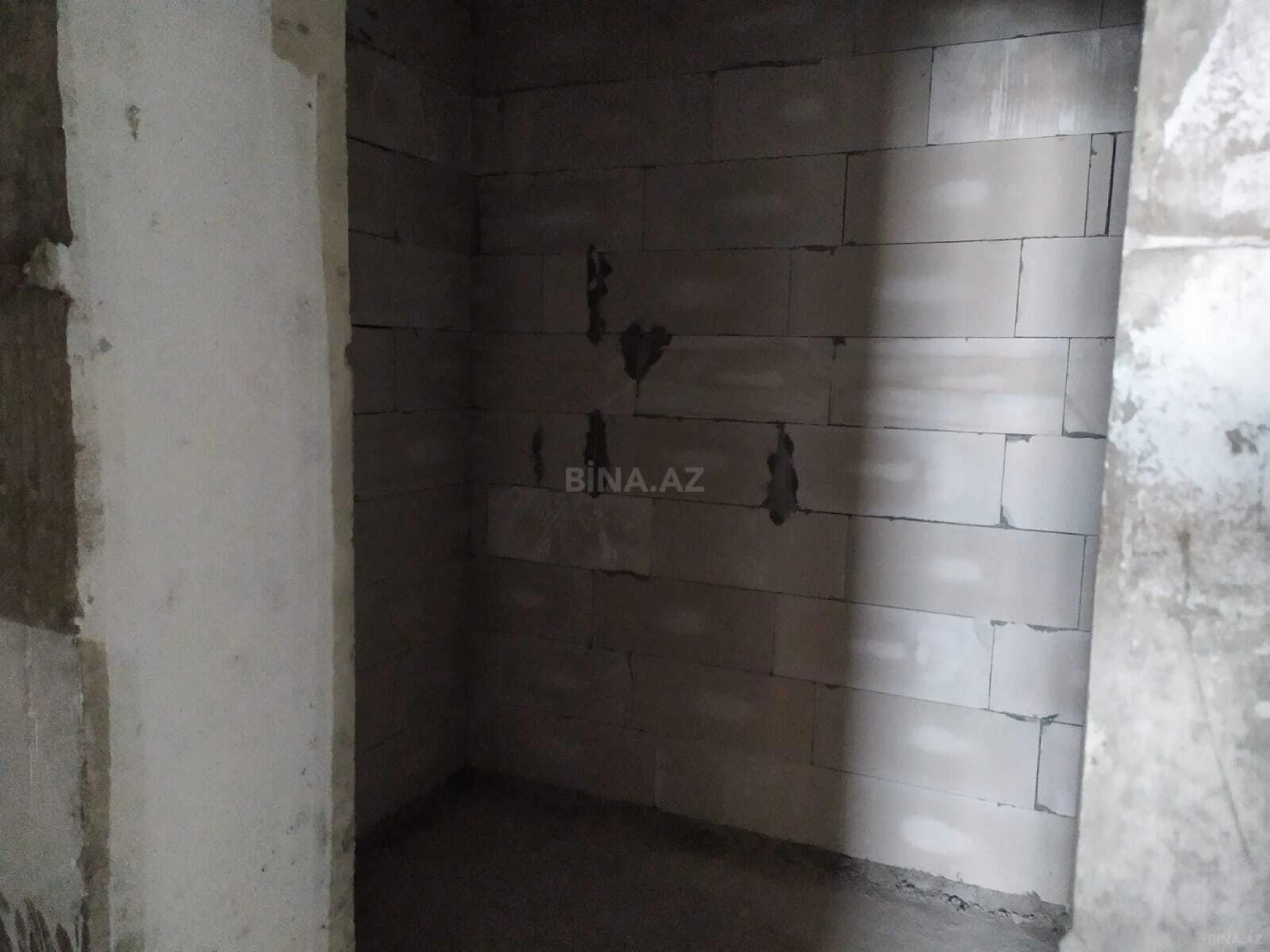 Satılır 1 otaqlı mənzil 60 m²