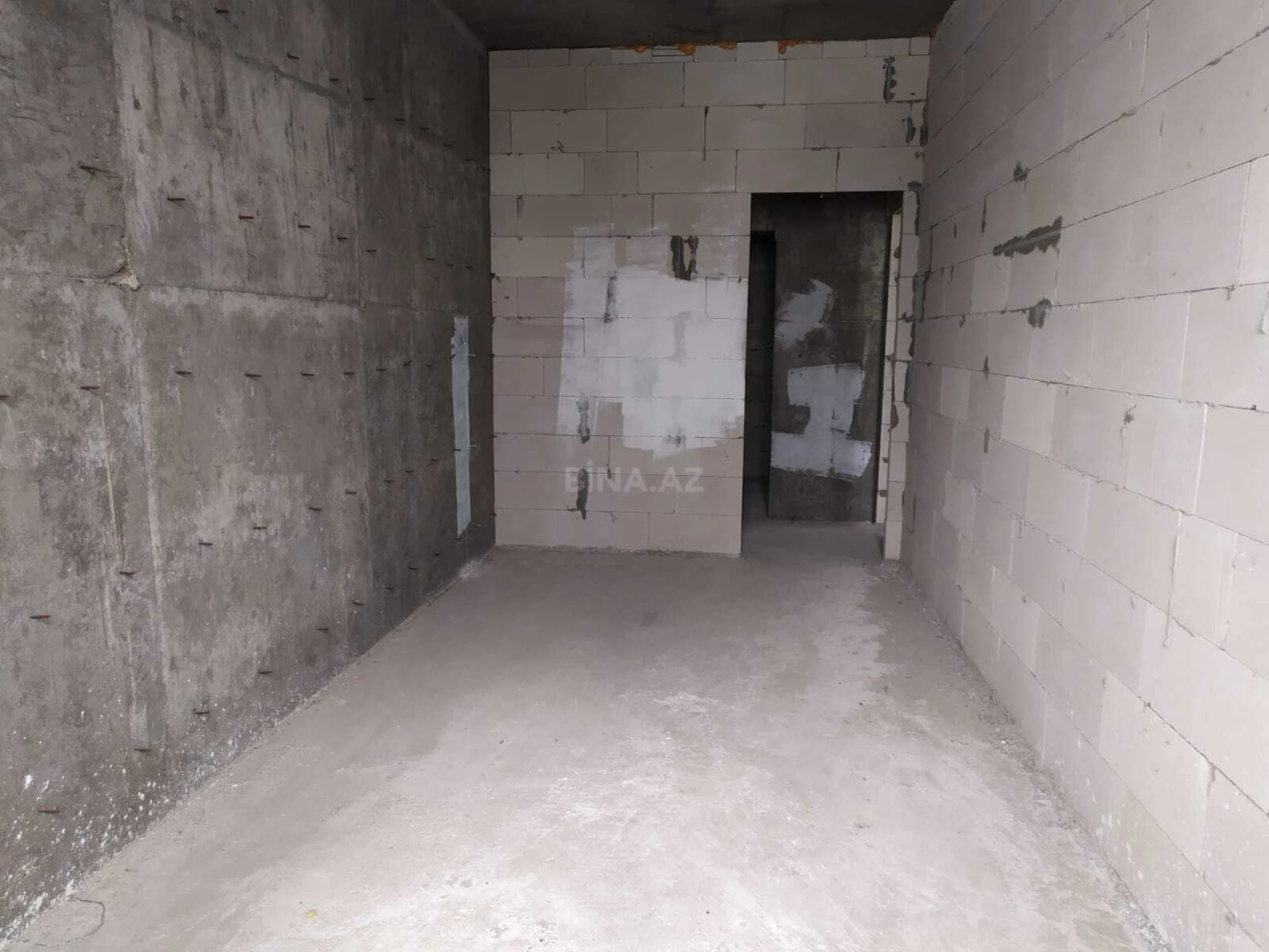 Satılır 1 otaqlı mənzil 60 m²
