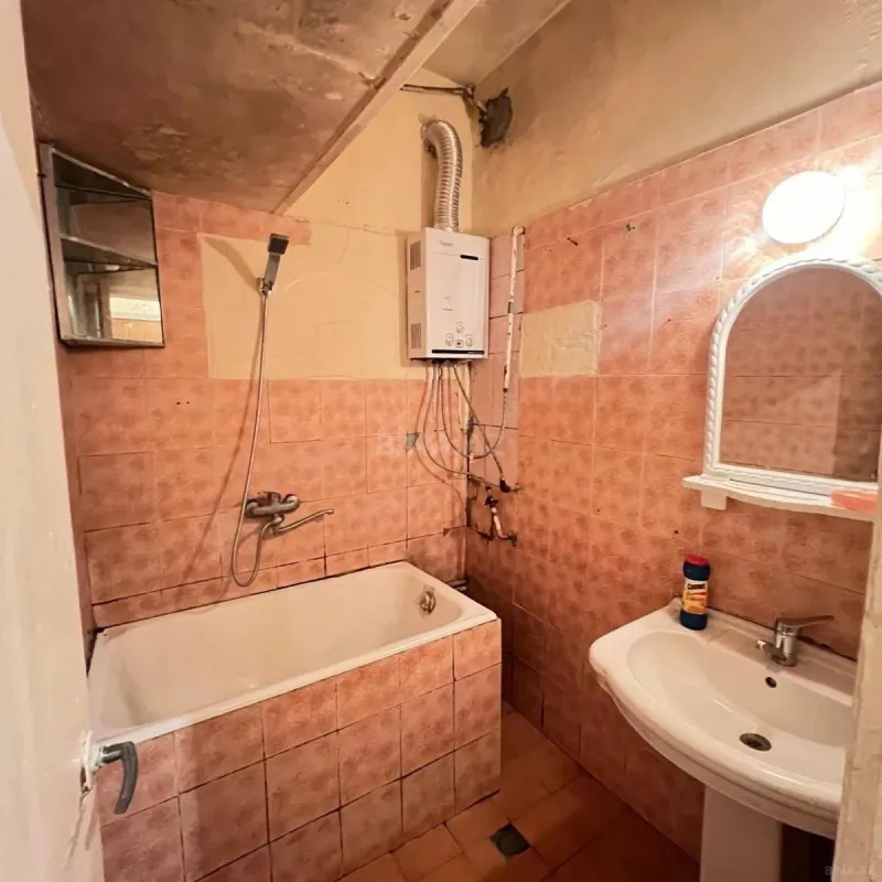 Kirayə verilir 1 otaqlı mənzil 40 m²