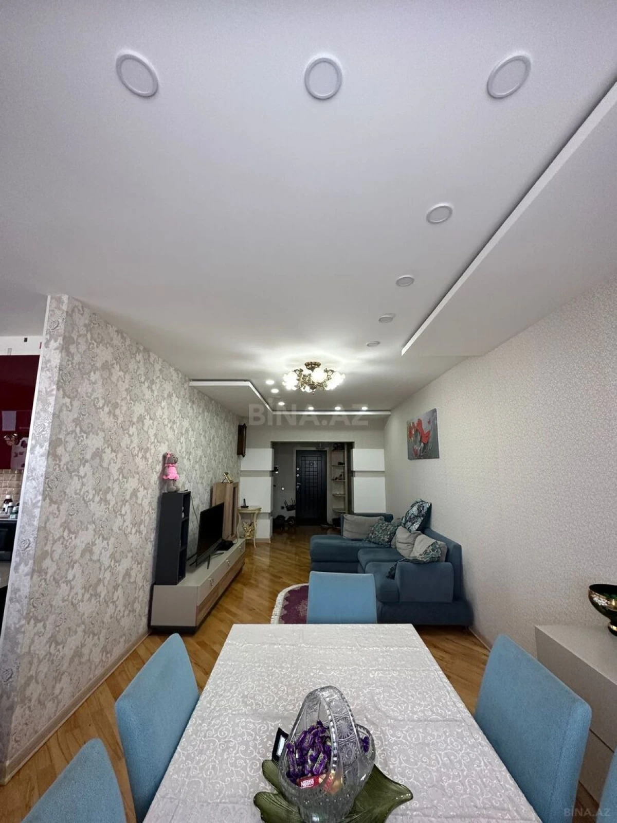 Satılır 3 otaqlı mənzil 101 m²