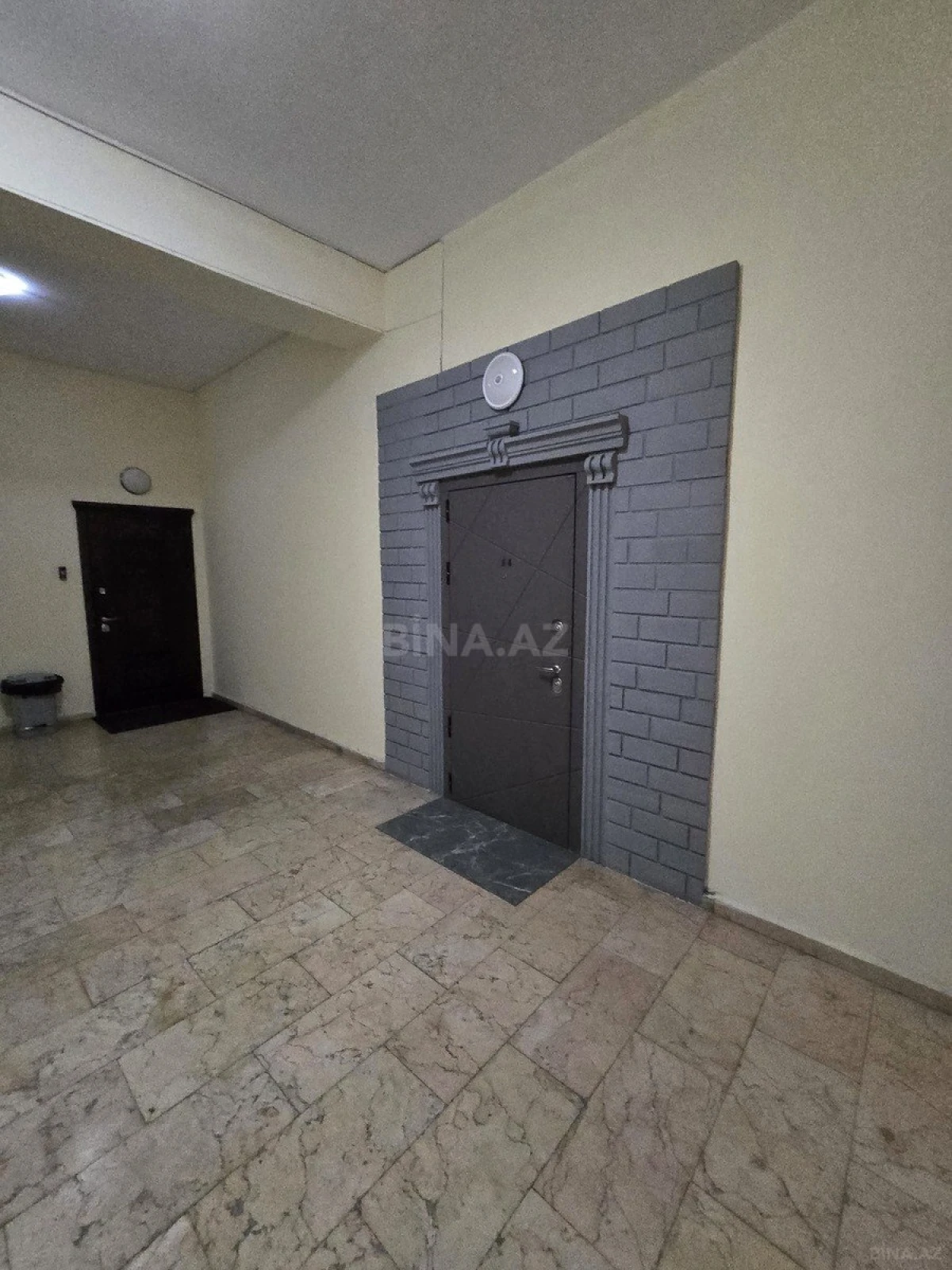 Kirayə verilir 3 otaqlı mənzil 130 m²