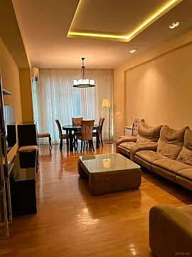Kirayə verilir 2 otaqlı mənzil 90 m² — Bakı, Xətai 2 otaq 90.00 m²