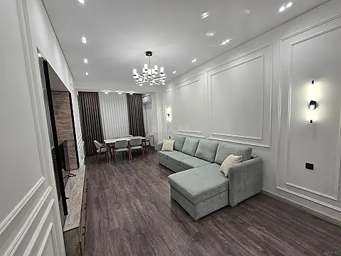 Kirayə verilir 3 otaqlı mənzil 117 m²