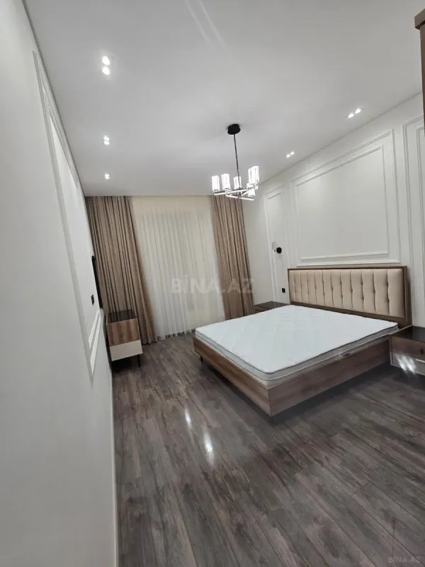 Kirayə verilir 3 otaqlı mənzil 117 m²