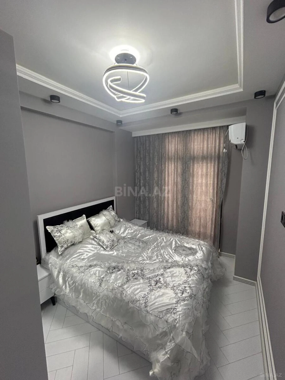 Satılır 3 otaqlı mənzil 64.4 m²
