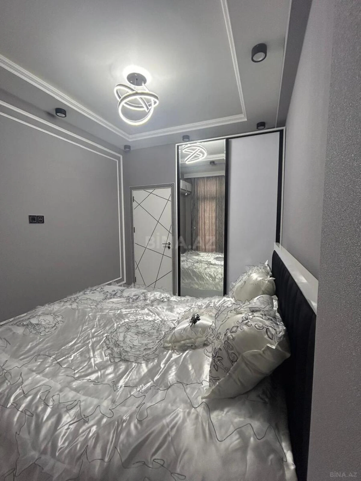 Satılır 3 otaqlı mənzil 64.4 m²