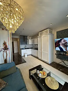 Kirayə verilir 2 otaqlı mənzil 65 m²